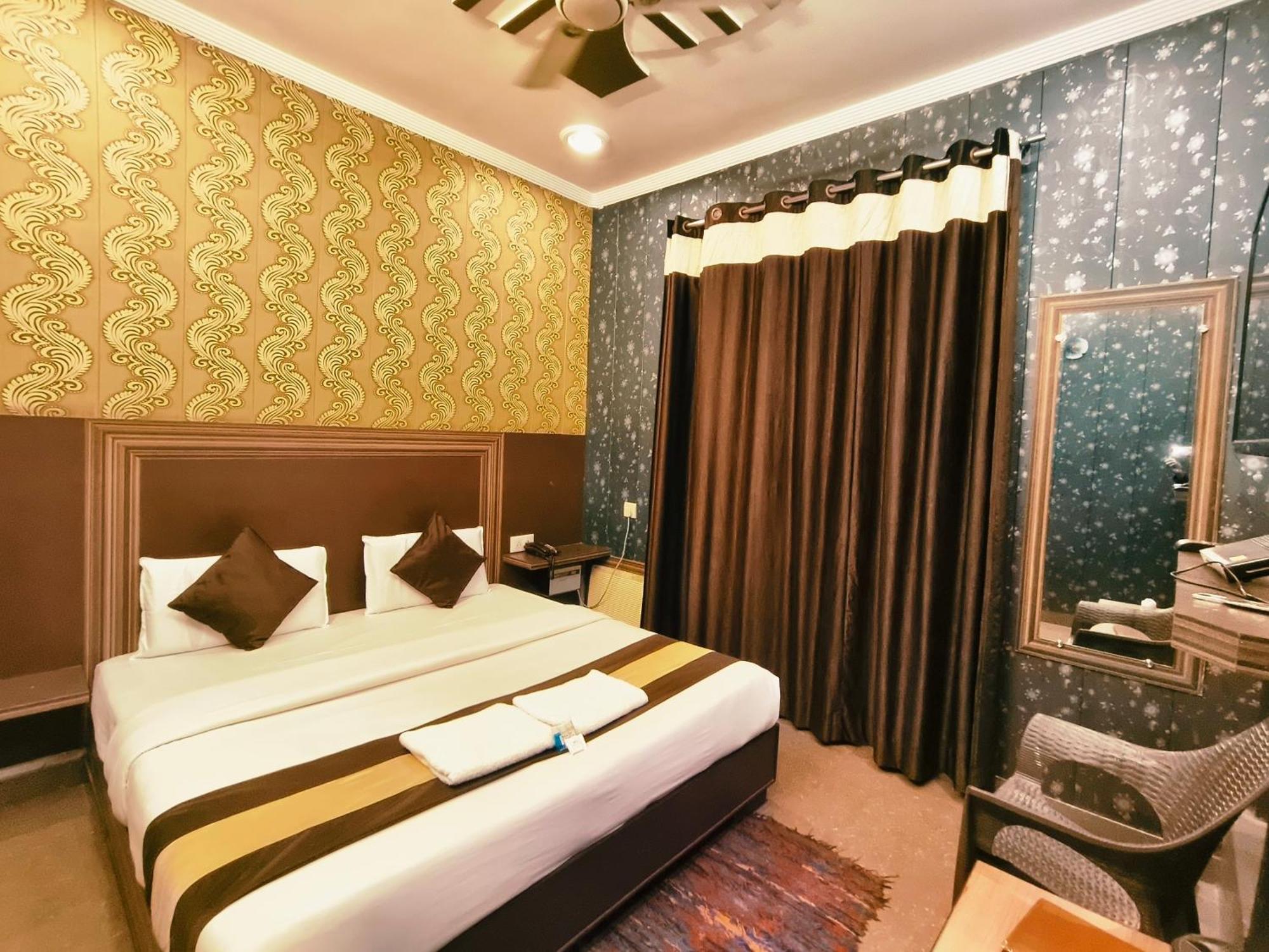 Hotel Pardesi Haridwār Eksteriør billede
